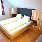 Tatil Evi Ahornhütte Schladming