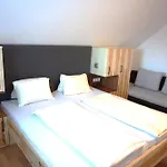 Ahornhütte *
