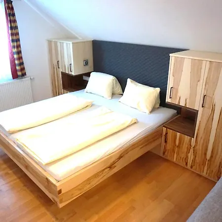 Holiday home Ahornhuette Schladming